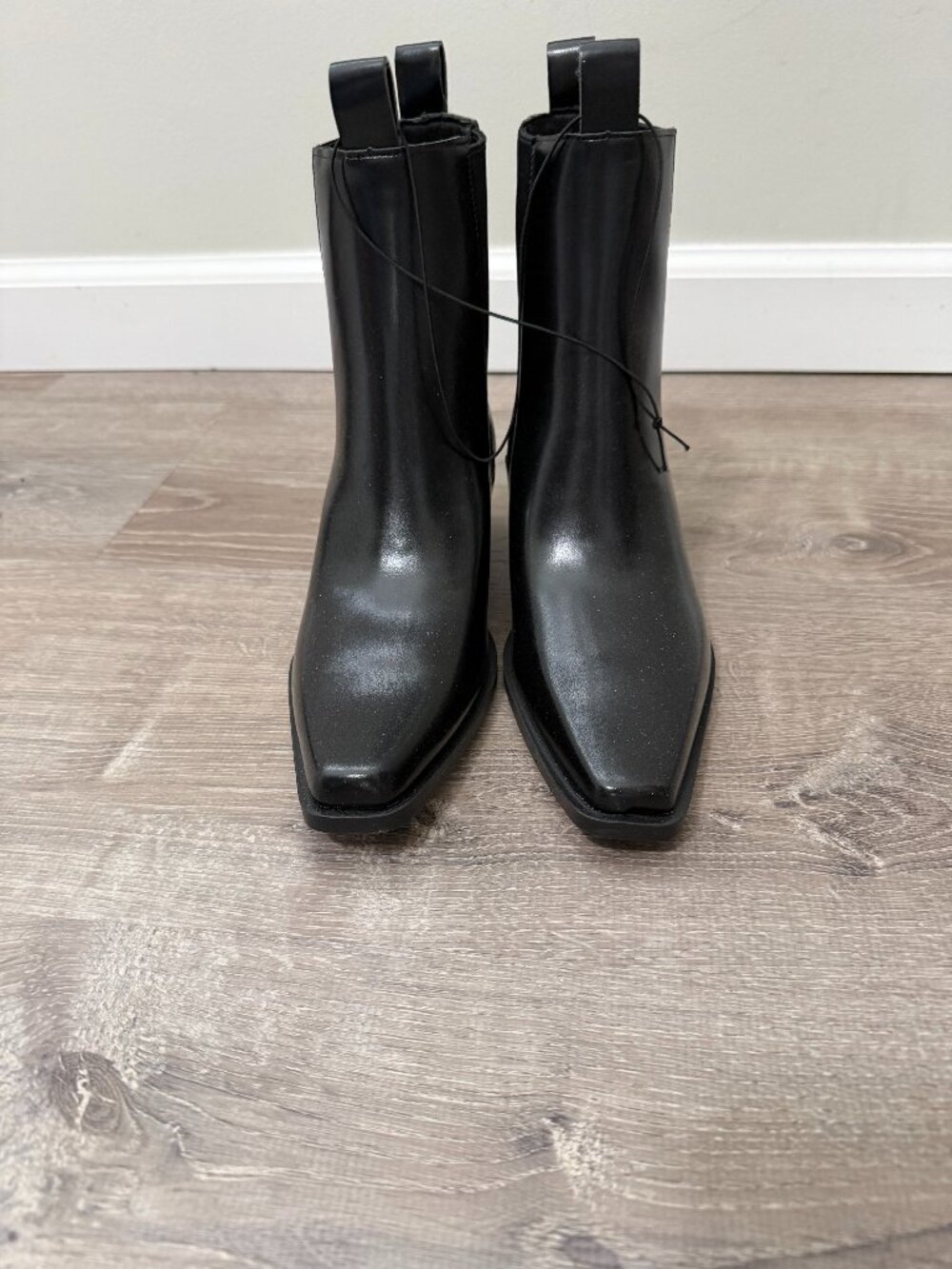 H&M Chelsea Boots